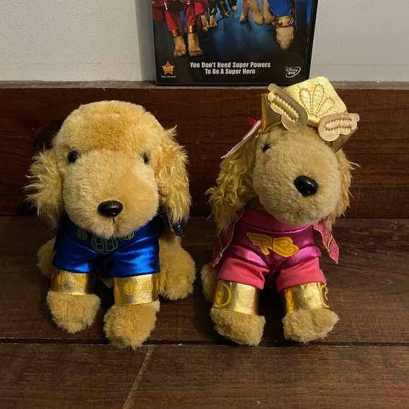 Disney Super Buddies Plush and Movie Bundle - Picture 5 of 11